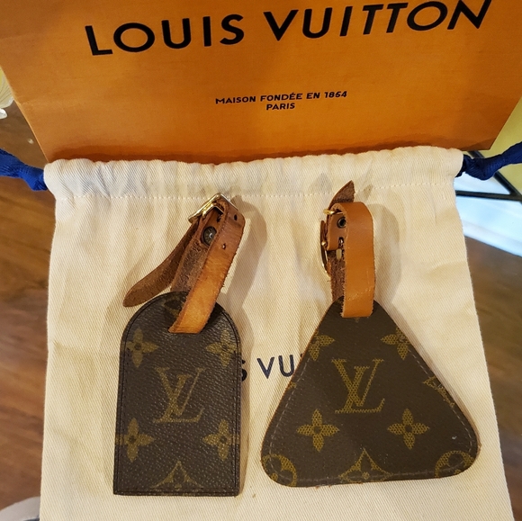 Set of Very Rare Louis Vuitton Vintage Luggage Tags - Picture 2 of 6